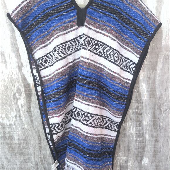 Mexican Baja Poncho Blue / White Adult One Size Hippie Festival Indie Earthy - Picture 7 of 7